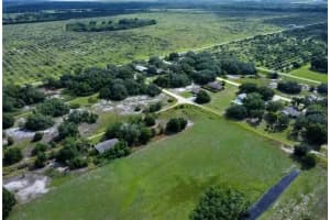 2601 LONDON ROAD, AVON PARK, FL 33825 Sold 07/04/25