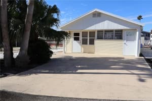 9000 US HWY 192 #327, CLERMONT, FL 34714 Sold 02/28/25