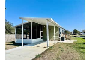 400 VILLAGE CIRCLE, WINTER HAVEN, FL 33880 Sold 03/10/25