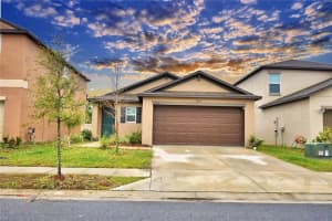 1713 Yellow Trl, LAKELAND