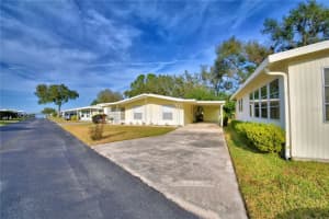 150 Holiday Ln, AUBURNDALE
