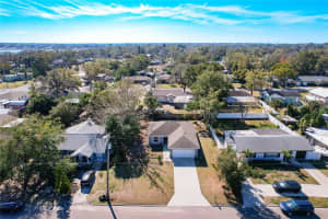 834 AVENUE I NE, WINTER HAVEN, FL 33881 Sold 04/10/25