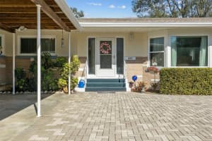 412 HILLCREST DRIVE, WINTER HAVEN, FL 33884 Sold 03/07/25