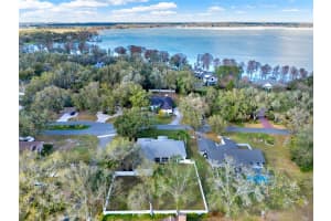 4 LAKE ELOISE LANE, WINTER HAVEN, FL 33884 Sold 04/28/25