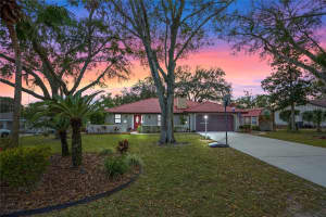 128 Lake Ring Dr, WINTER HAVEN