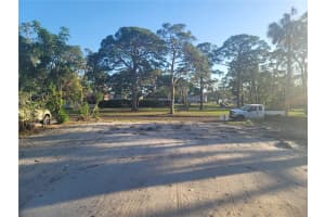 6231 8TH AVENUE, ST PETERSBURG, FL 33710 Sold 10/27/25
