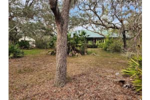 151 HAMLIN TRAIL, FROSTPROOF, FL 33843 Sold 07/11/25