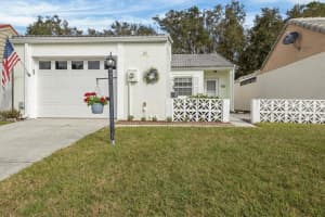 407 SAN JOSE DRIVE, WINTER HAVEN, FL 33884 Sold 03/31/25