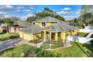 1904 ELOISE COVE DRIVE, WINTER HAVEN, FL 33884 Sold 08/06/25
