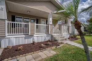 502 LEISURE PLACE, LAKELAND, FL 33801 Sold 04/09/25