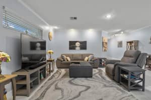 734 CANBERRA ROAD, WINTER HAVEN, FL 33884 Sold 05/20/25