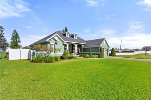 819 HART LAKE STREET, WINTER HAVEN, FL 33884 Sold 05/07/25