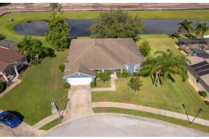 295 WHITE IBIS LANE, WINTER HAVEN, FL 33884 Sold 04/24/25