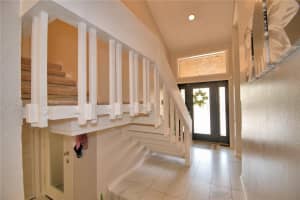 26 CASARENA COURT, WINTER HAVEN, FL 33881 Sold 04/17/25