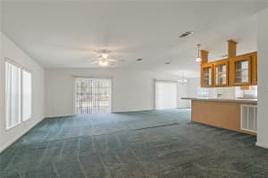 7476 DOVE MEADOW TRL, LAKELAND, FL 33810 Sold 04/04/25