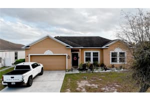 318 Gladesdale St, HAINES CITY