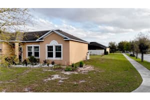318 GLADESDALE STREET, HAINES CITY, FL 33844 - MLS#MFRP4933956