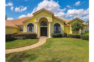 2204 KETTLE DRIVE, ORLANDO, FL 32835 Sold 03/27/25