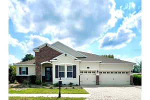1055 LENA RUN COURT, WINTER HAVEN, FL 33880 Sold 05/30/25