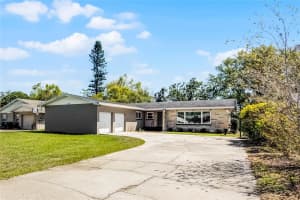 136 HAMPDEN ROAD, WINTER HAVEN, FL 33884 Sold 04/28/25