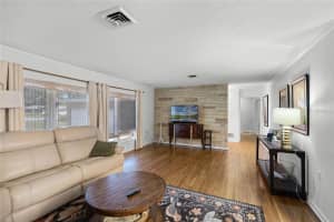 136 HAMPDEN ROAD, WINTER HAVEN, FL 33884 Sold 04/28/25