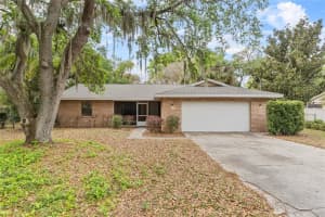 4615 REYNOSA DRIVE, WINTER HAVEN, FL 33880 Sold 05/30/25