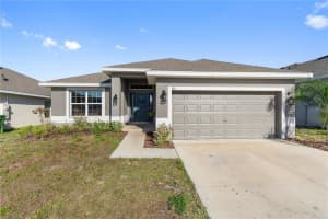 135 KRENSON BAY LOOP, WINTER HAVEN, FL 33881 Sold 08/06/25