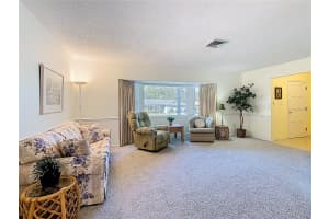 11 SUN AIR BLVD E, HAINES CITY, FL 33844 Sold 05/22/25
