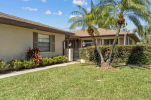 602 TURNBERRY COURT, WINTER HAVEN, FL 33884 Sold 05/29/25