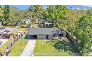 210 PINEHURST DRIVE, AUBURNDALE, FL 33823 Sold 06/12/25