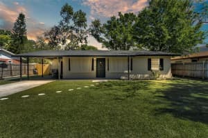 210 PINEHURST DRIVE, AUBURNDALE, FL 33823 Sold 06/12/25
