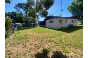 2927 WALNUT STREET, WINTER HAVEN, FL 33881 Sold 06/02/25