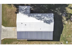 4986 FOXWOOD LAKE DR, LAKELAND, FL 33810 Sold 05/28/25