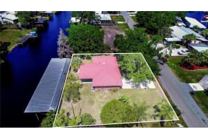 142 LAKEVIEW DRIVE, HAINES CITY, FL 33844 Sold 05/05/25