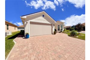 1402 COLONIAL COURT, WINTER HAVEN, FL 33884 Sold 06/24/25
