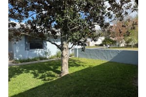 460 PINEHURST COURT, WINTER HAVEN, FL 33884 Sold 05/23/25