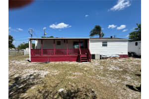 82 CACTUS CIRCLE, WINTER HAVEN, FL 33880 Sold 06/20/25