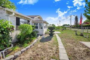 321 MERRILL AVENUE, DUNDEE, FL 33838 Sold 04/25/25