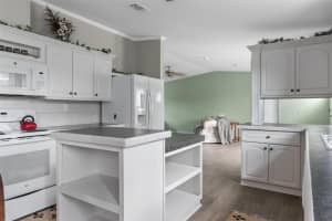 7567 DOVE MEADOW TRL, LAKELAND, FL 33810 - MLS#MFRP4934336