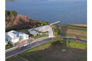 402 WATERFERN TRAIL DRIVE, AUBURNDALE, FL 33823 - MLS#MFRP4934406