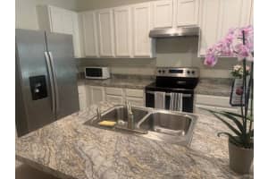 386 FELTRIM RESERVE BOULEVARD, DAVENPORT, FL 33837 - MLS#MFRP4934415