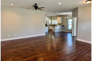 806 AVENUE G NE, WINTER HAVEN, FL 33881 Sold 06/12/25