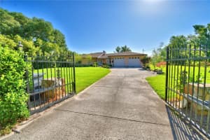 2611 STATE ROAD 557, LAKE ALFRED, FL 33850 Sold 09/02/25