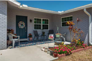 210 CITRUS DRIVE, WINTER HAVEN, FL 33884 Sold 06/04/25