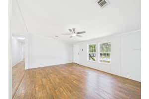 103 HAMLIN STREET, WINTER HAVEN, FL 33880 Sold 07/22/25
