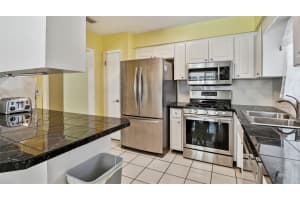 419 BROWARD TERRACE, WINTER HAVEN, FL 33884 - MLS#MFRP4934503