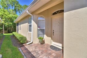 1573 VIENNA SQUARE DR, WINTER HAVEN, FL 33884 - MLS#MFRP4934517