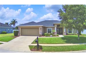 186 VIOLA DRIVE, AUBURNDALE, FL 33823 Sold 08/27/25