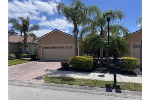 1224 Vienna Square Dr, WINTER HAVEN