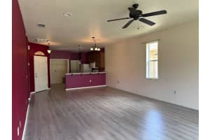 1224 VIENNA SQUARE DRIVE, WINTER HAVEN, FL 33884 - MLS#MFRP4934564